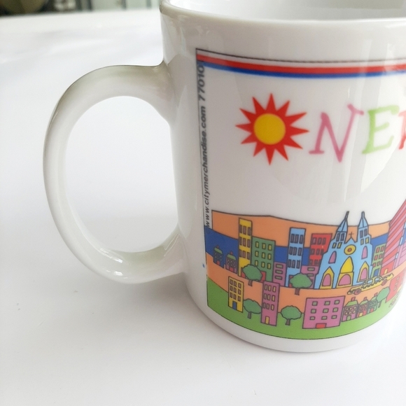 NEW YORK CITY SOUVENIR MUG - Picture 7 of 10